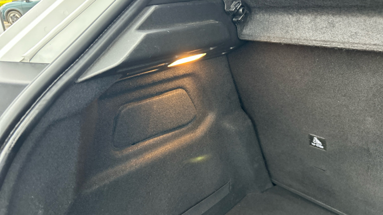 Peugeot 208 1.2 PureTech 100 GT 5dr EAT8 Petrol Hatchback